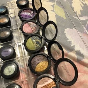 27  Mac AUTH.. shadow Lot